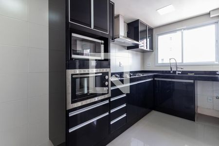 Apartamento para alugar com 240m², 3 quartos e 2 vagasCozinha