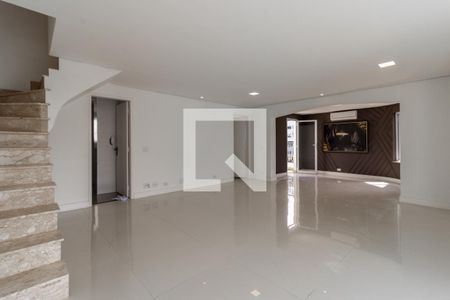 Sala de apartamento para alugar com 3 quartos, 240m² em Moema, São Paulo