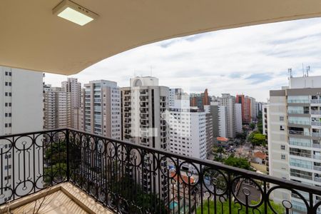 Apartamento para alugar com 240m², 3 quartos e 2 vagasVaranda Quarto 3