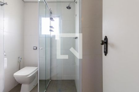 Apartamento para alugar com 240m², 3 quartos e 2 vagasBanheiro 3