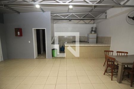 Apartamento à venda com 48m², 1 quarto e sem vagaÁrea comum - Salão de festas