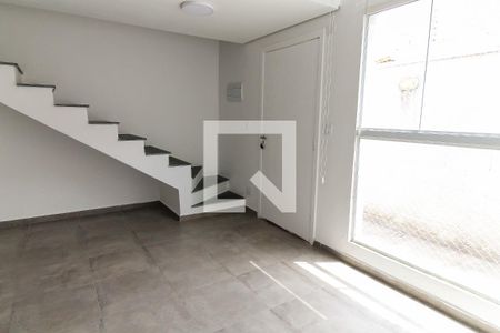 Sala de casa para alugar com 1 quarto, 60m² em Vila Prudente, São Paulo
