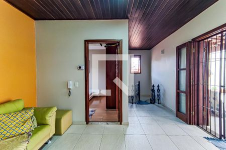 Casa à venda com 253m², 4 quartos e 3 vagas Casa à venda com 253m², 4 quartos e 3 vagasSaleta