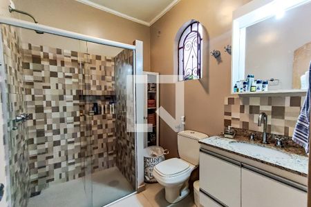 Casa à venda com 253m², 4 quartos e 3 vagas Casa à venda com 253m², 4 quartos e 3 vagasBanheiro Suíte 1