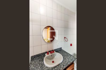 Casa à venda com 253m², 4 quartos e 3 vagas Casa à venda com 253m², 4 quartos e 3 vagasBanheiro