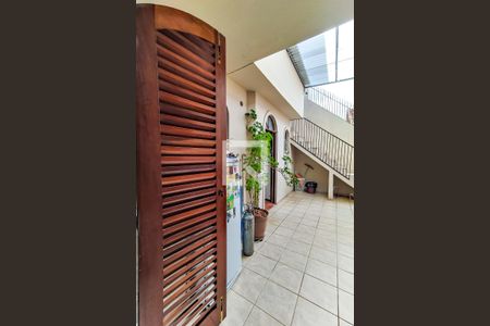 Casa à venda com 253m², 4 quartos e 3 vagas Casa à venda com 253m², 4 quartos e 3 vagasVista da Suíte