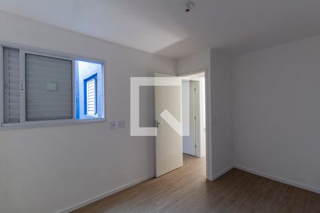 Quarto 1 de apartamento para alugar com 2 quartos, 45m² em Vila Ré, São Paulo