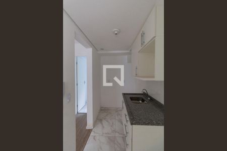Cozinha de apartamento para alugar com 1 quarto, 36m² em Vila Ré, São Paulo