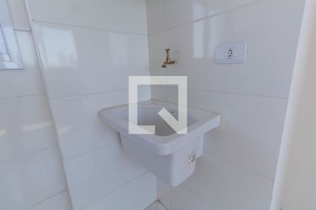 Apartamento à venda com 44m², 2 quartos e sem vagaCozinha e Área de Serviço