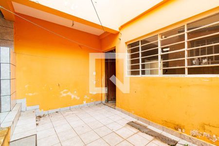Casa à venda com 180m², 3 quartos e 2 vagasQuintal