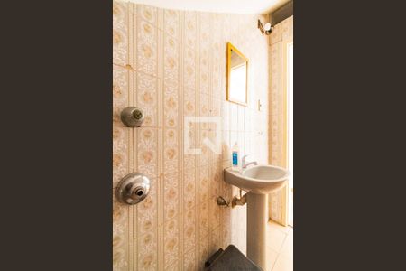 Casa à venda com 180m², 3 quartos e 2 vagasLavabo