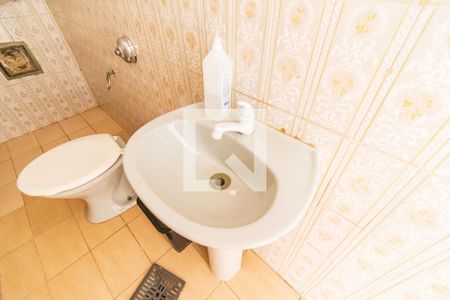 Casa à venda com 180m², 3 quartos e 2 vagasLavabo