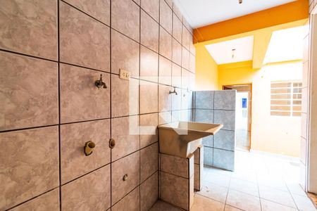 Casa à venda com 180m², 3 quartos e 2 vagasLavanderia 