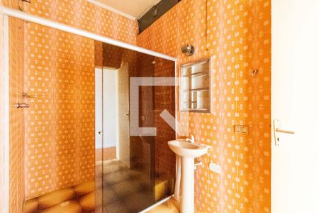 Casa à venda com 180m², 3 quartos e 2 vagasBanheiro