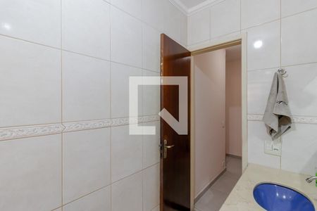 Casa à venda com 235m², 3 quartos e 2 vagasBanheiro 