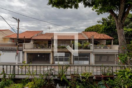 Casa à venda com 235m², 3 quartos e 2 vagasTerraço