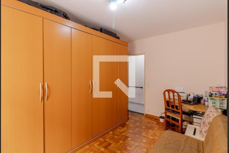 Casa à venda com 235m², 3 quartos e 2 vagasQuarto 2