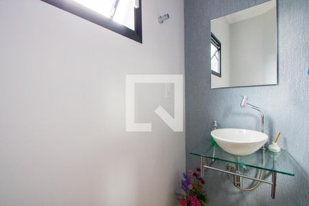 Lavabo de casa à venda com 3 quartos, 171m² em Vila Helena, Santo André