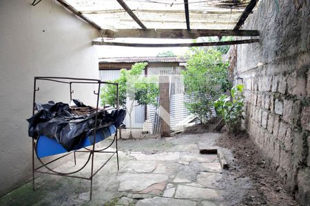 Casa para alugar com 80m², 2 quartos e 1 vagaPátio