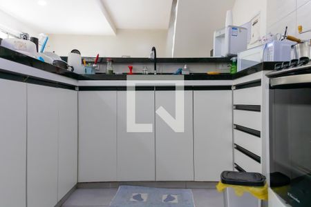 Casa à venda com 215m², 5 quartos e 1 vagaCozinha - 1º Pavimento 