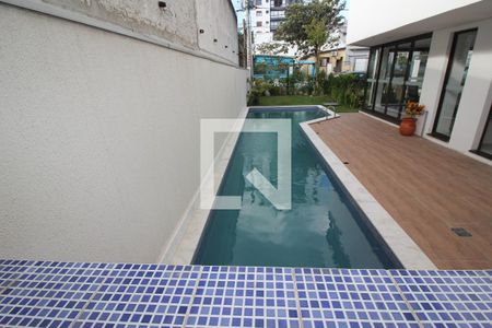 Apartamento à venda com 95m², 1 quarto e 1 vagaÁrea comum - Piscina