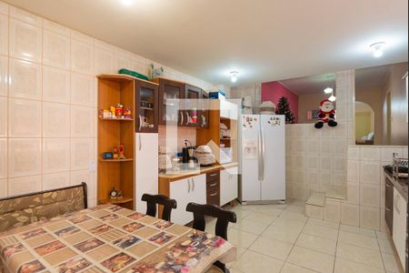 Casa à venda com 280m², 4 quartos e 8 vagasCozinha