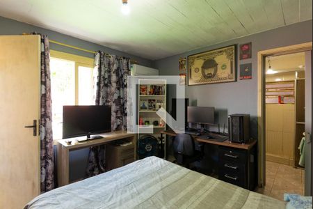 Casa à venda com 280m², 4 quartos e 8 vagasSuíte 2