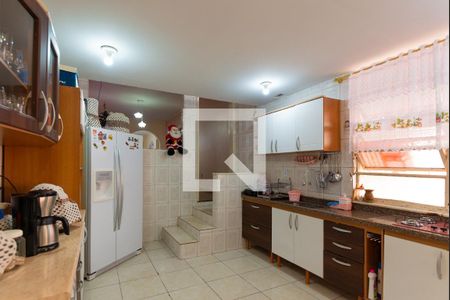 Casa à venda com 280m², 4 quartos e 8 vagasCozinha