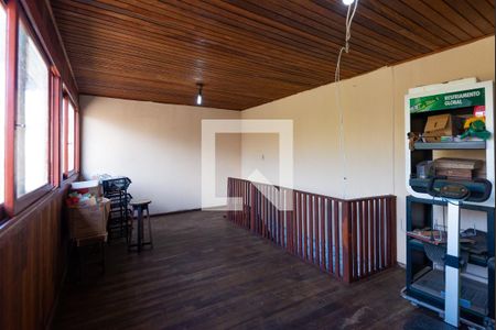 Casa à venda com 280m², 4 quartos e 8 vagasSalão de Festas