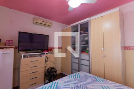 Casa à venda com 280m², 4 quartos e 8 vagasSuíte 1