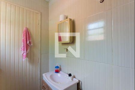 Casa à venda com 280m², 4 quartos e 8 vagasBanheiro 4