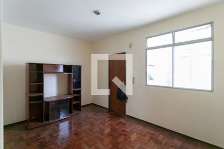 Sala de apartamento para alugar com 2 quartos, 58m² em Sagrada Família, Belo Horizonte