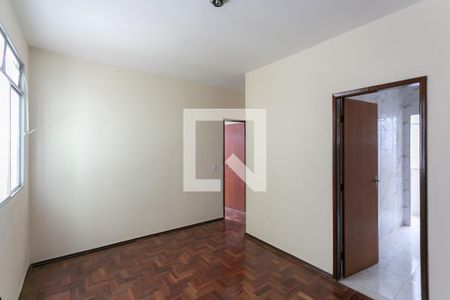 Sala de apartamento para alugar com 2 quartos, 58m² em Sagrada Família, Belo Horizonte