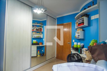 Casa à venda com 278m², 4 quartos e 5 vagasQuarto 2