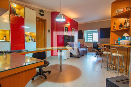 Casa à venda com 278m², 4 quartos e 5 vagasSótão