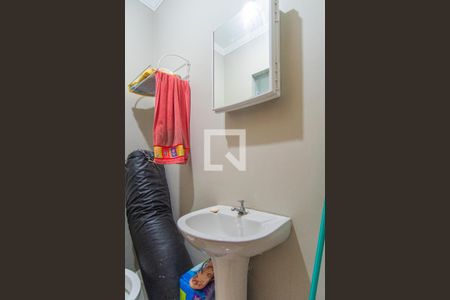 Casa à venda com 278m², 4 quartos e 5 vagasLavabo