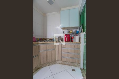 Casa à venda com 278m², 4 quartos e 5 vagasCozinha - Armários