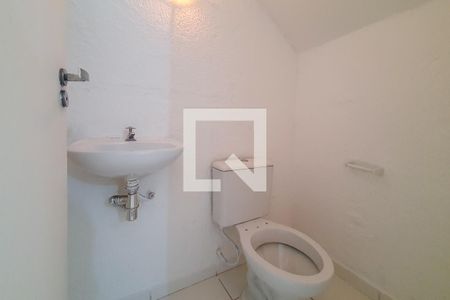 Lavabo Sala de casa de condomínio para alugar com 2 quartos, 70m² em Vila Monumento, São Paulo