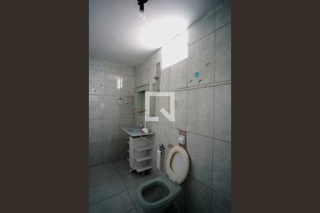 Banheiro da Suíte de casa para alugar com 2 quartos, 68m² em Jardim dos Bandeirantes, Votorantim