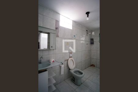 Banheiro da Suíte de casa para alugar com 2 quartos, 68m² em Jardim dos Bandeirantes, Votorantim