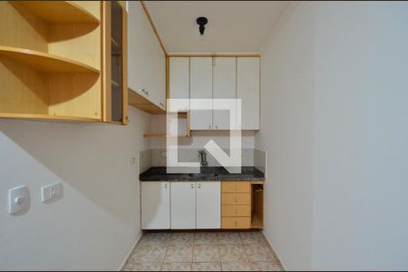 Sala/Cozinha de apartamento para alugar com 1 quarto, 40m² em Mirandópolis, São Paulo