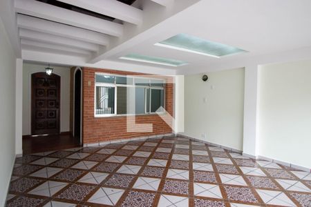 Casa para alugar com 150m², 2 quartos e 2 vagas Casa para alugar com 150m², 2 quartos e 2 vagasGaragem