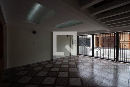 Casa para alugar com 150m², 2 quartos e 2 vagas Casa para alugar com 150m², 2 quartos e 2 vagasGaragem