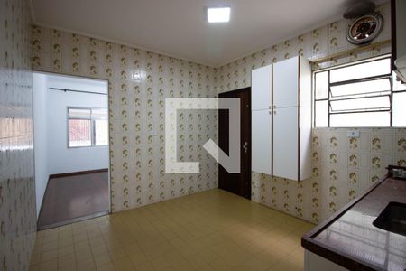 Casa para alugar com 150m², 2 quartos e 2 vagas Casa para alugar com 150m², 2 quartos e 2 vagasCozinha