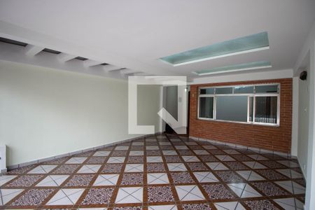 Casa para alugar com 150m², 2 quartos e 2 vagas Casa para alugar com 150m², 2 quartos e 2 vagasGaragem