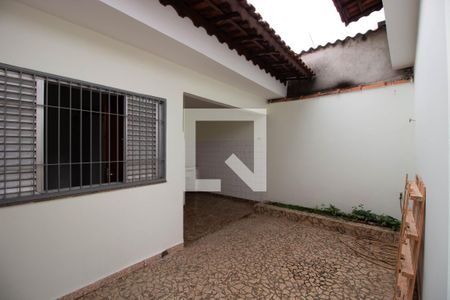 Casa para alugar com 150m², 2 quartos e 2 vagas Casa para alugar com 150m², 2 quartos e 2 vagasLavanderia