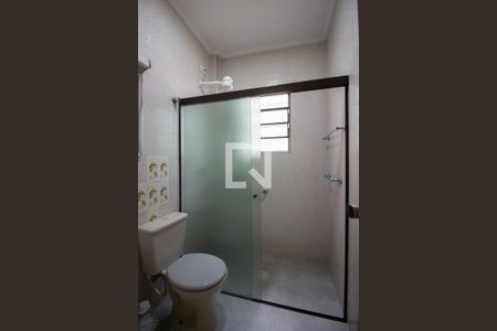 Banheiro de casa para alugar com 2 quartos, 150m² em Vila Curuçá Velha, São Paulo