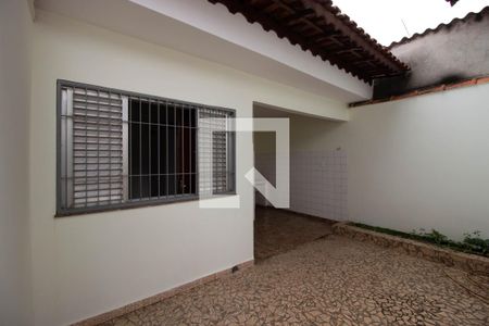 Casa para alugar com 150m², 2 quartos e 2 vagas Casa para alugar com 150m², 2 quartos e 2 vagasLavanderia