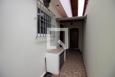 Casa para alugar com 150m², 2 quartos e 2 vagas Casa para alugar com 150m², 2 quartos e 2 vagasÁrea Externa