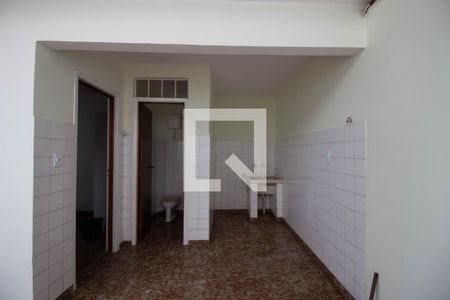 Casa para alugar com 150m², 2 quartos e 2 vagas Casa para alugar com 150m², 2 quartos e 2 vagasLavanderia